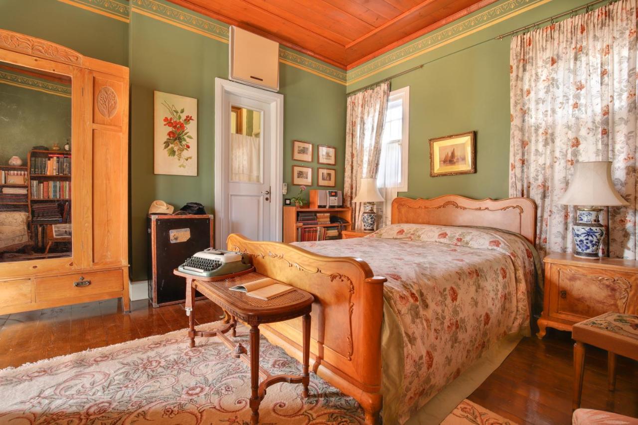 Museum Hotel George Molfetas 아르고스톨리온 외부 사진