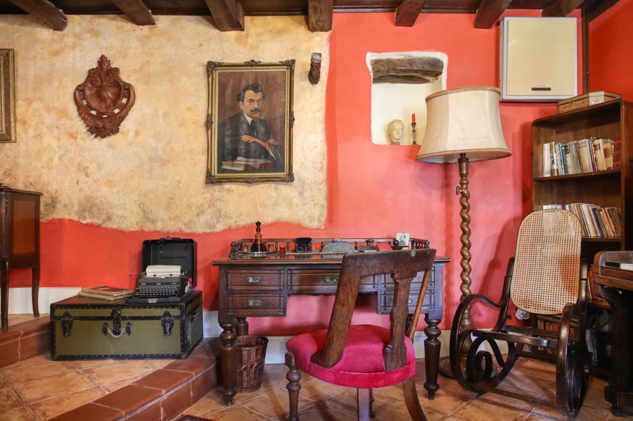 Museum Hotel George Molfetas 아르고스톨리온 외부 사진