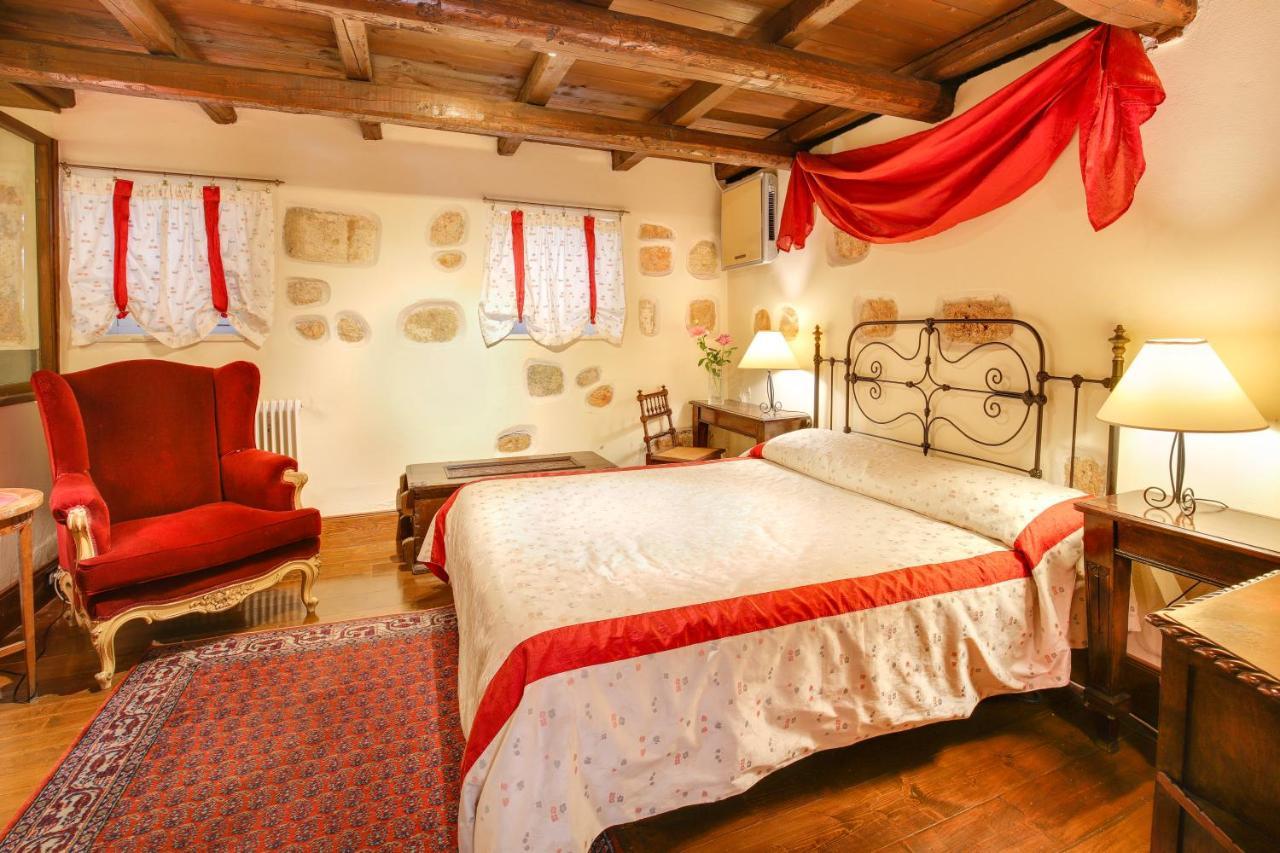 Museum Hotel George Molfetas 아르고스톨리온 외부 사진