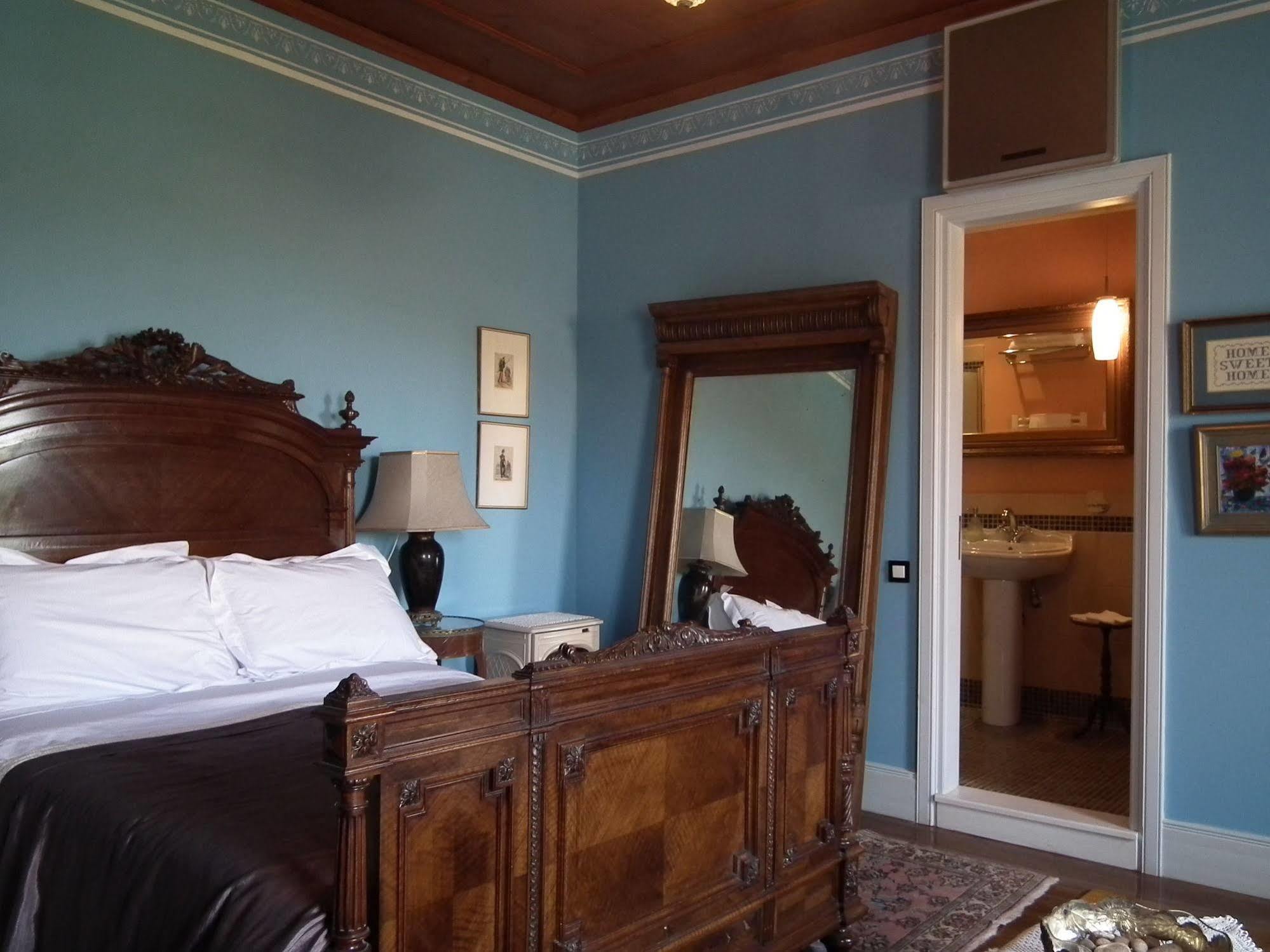 Museum Hotel George Molfetas 아르고스톨리온 외부 사진